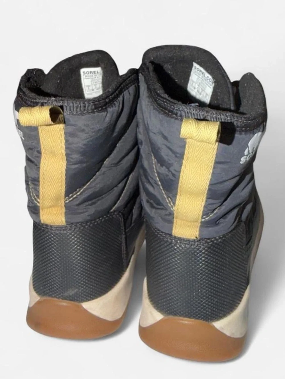 Kids Sorel Black Winter Lace-Up Ankle Boots with Tan Sole Accents size 5